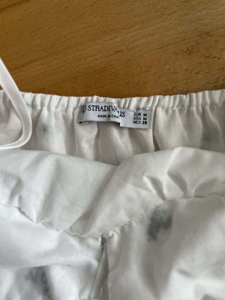 Stradivarius Vestiti: Sommerkleid Stradivarius weiss – Usato da Zuzwil SG venduto da dieschnellemichelle 3