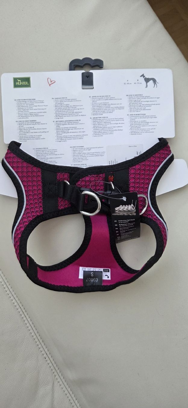 Set di piatti: Hundegeschirr Gr.S  – Nuovo e nell'imballaggio originale da Bronschhofen venduto da bjoern_pel