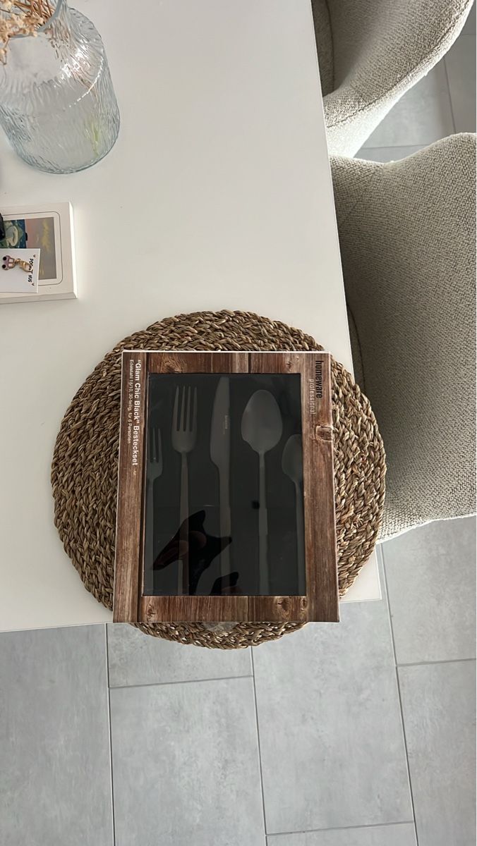 Set di posate: Besteckset 30-ig teilig – Nuovo e nell'imballaggio originale da Bern venduto da Nika_Sh 1