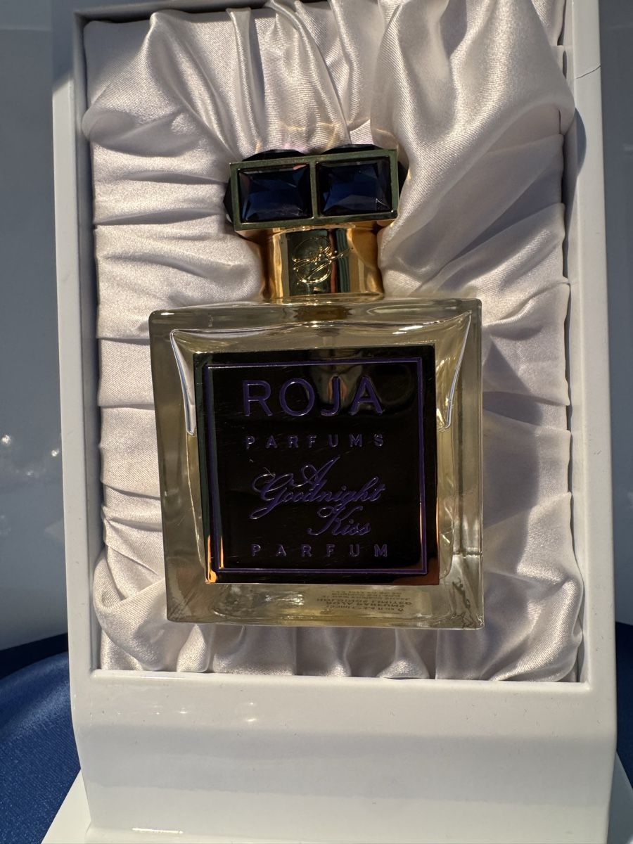 Roja Profumi & Eau de Toilette: ** ROJA - A GOOD NIGHT KISS - 5ml ** – Nuovo e nell'imballaggio originale da Giebenach venduto da BeautyLover.90s 1