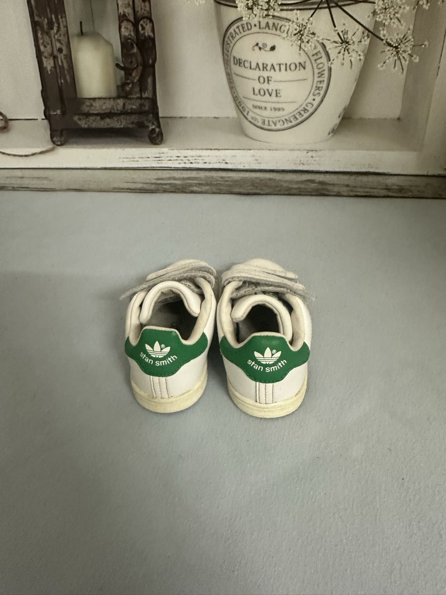 Adidas Scarpe per ragazzi: Kinderschuhe Adidas Gr. 23 – Usato da Mels venduto da pedromiguel_12 1