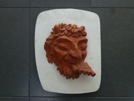 Altes Relief Gips Stuck Wandbild / Pan Panflöte Orgel