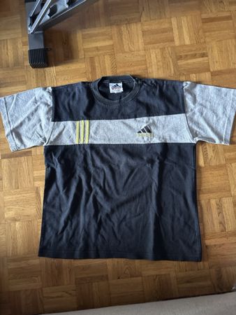 T-shirt Adidas vintage  rayures jaunes homme taille M