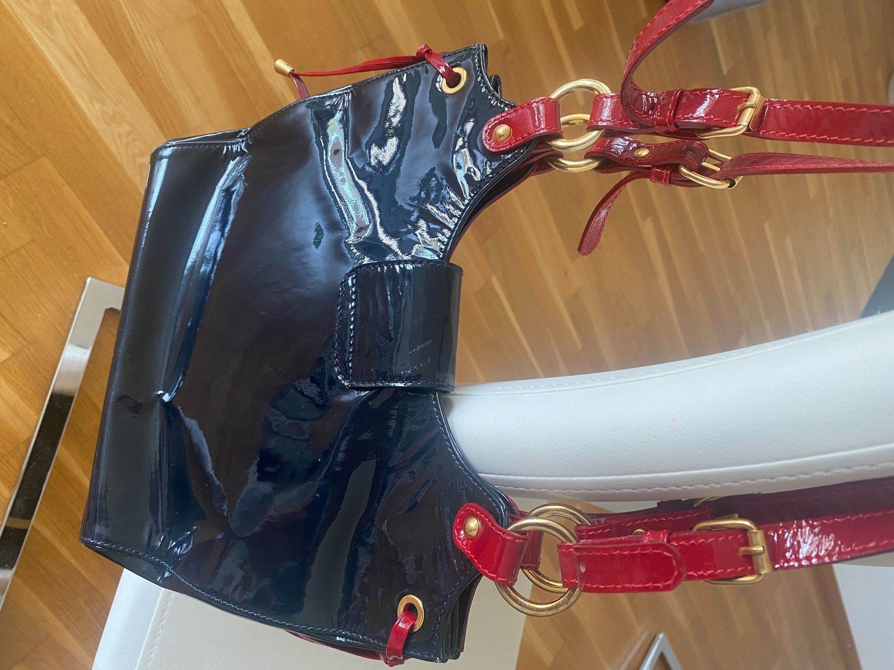 Lorbac Borse da donna: Lack Leder Tasche Lorbac Blau/Rot – Usato da Schmiedrued venduto da visagistinalisha 4
