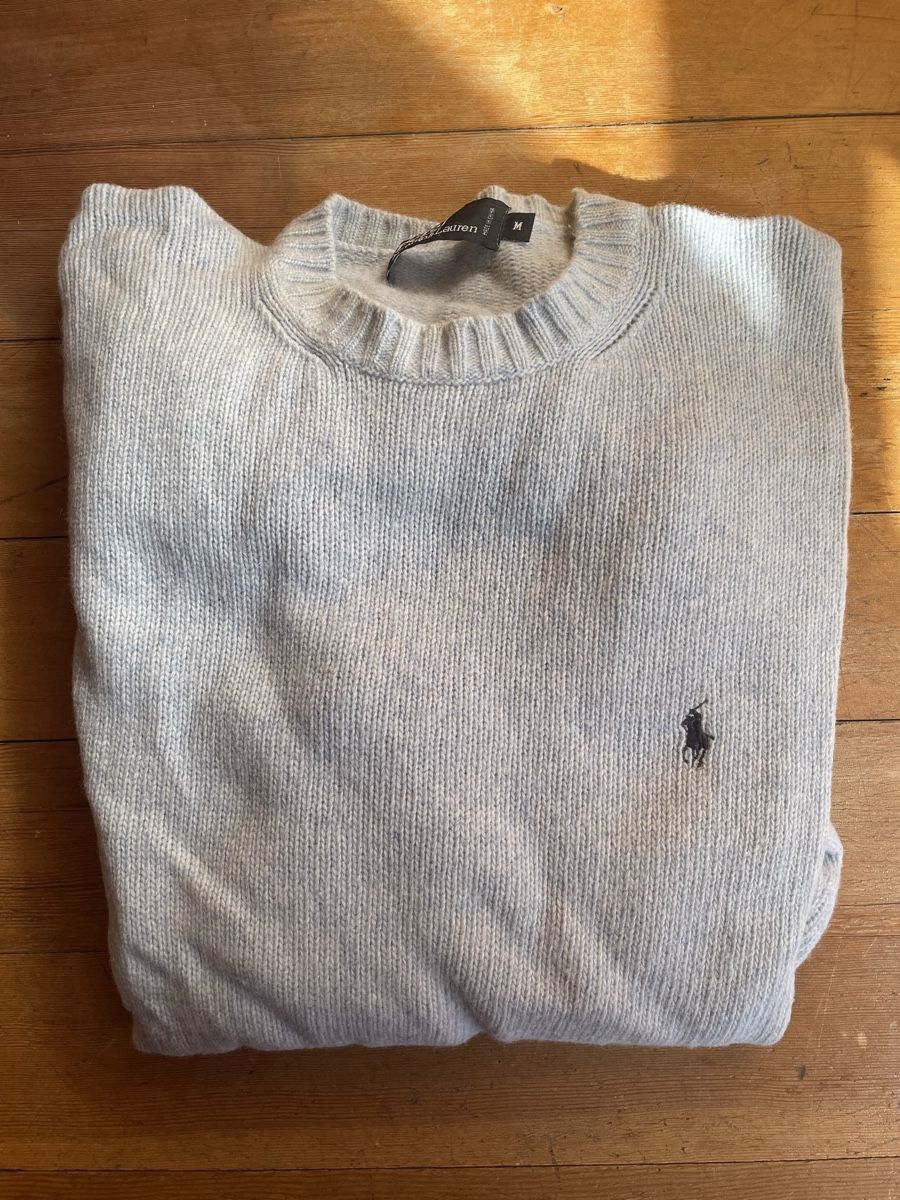 Ralph Lauren Pulls & Sweat-shirts: Ralph Lauren Pullover hellblau Grösse M Lammwolle – D'occasion à Windisch par SeviSmith
