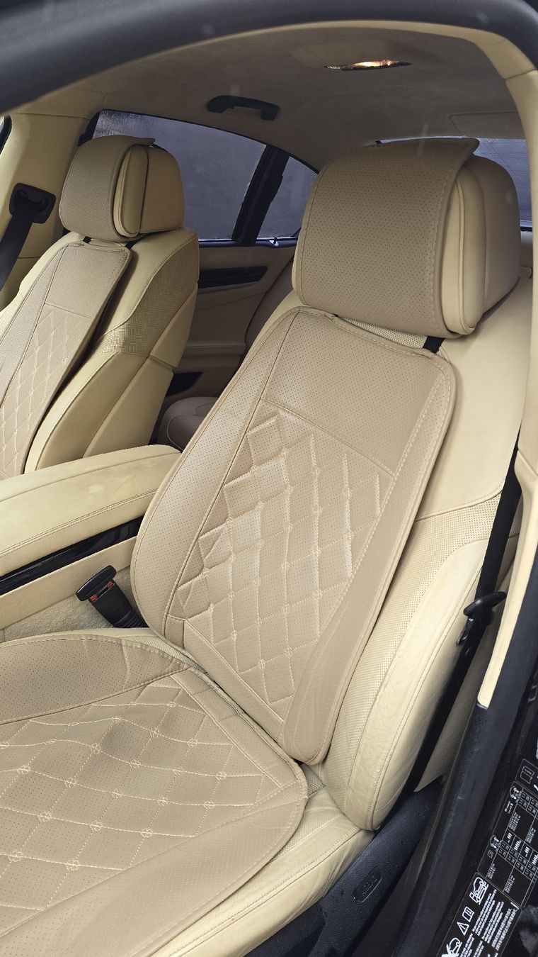 BMW Automobili: Bmw 750i xdrive – Usato da La Chaux-de-Fonds venduto da Gazda75 3