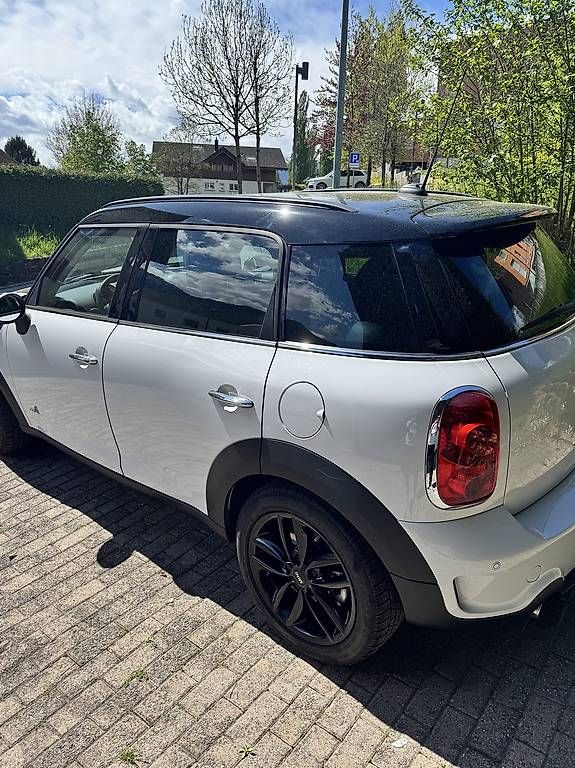Autos: MINI Cooper S ALL4 – Gebraucht aus Eschen von colkem 1