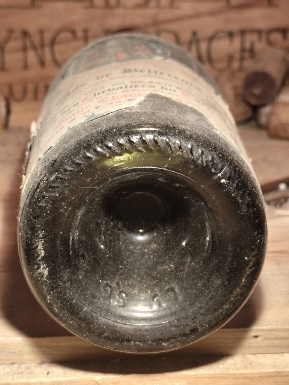 Vino: 1976 Rully Clos de Bellecroix – Nuovo (secondo la descrizione) da Büsserach venduto da Vintage-vins 4
