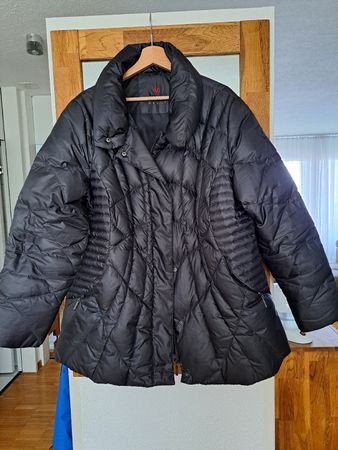 Daunen- Winterjacke Gr 46