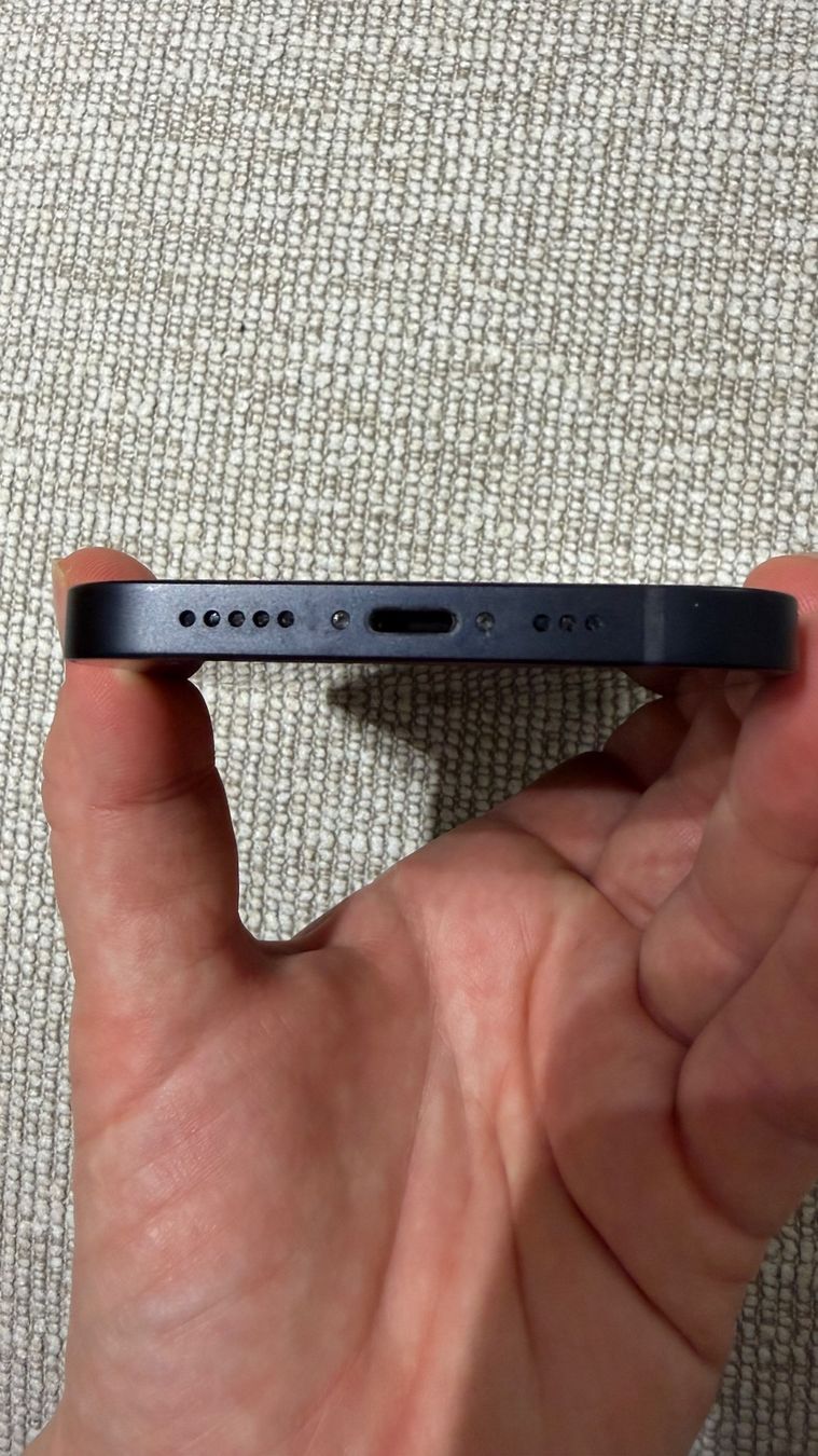 Apple Handys / Smartphones: Apple iPhone 12, schwarz, 128GB – Gebraucht aus Mettmenstetten von Sunsethunter04 7