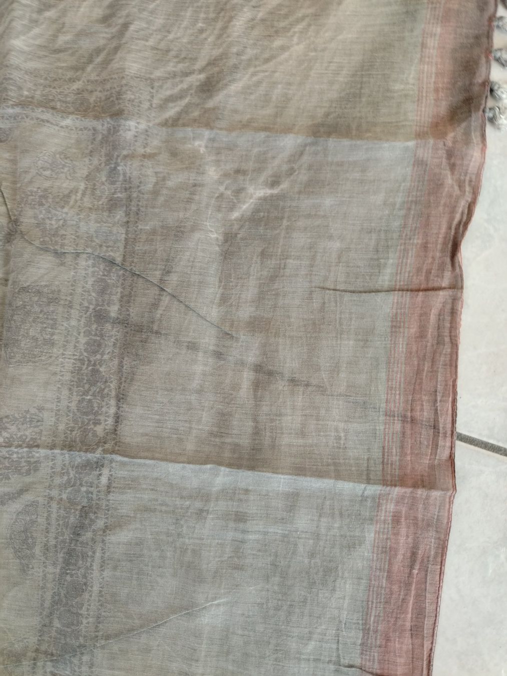 Foulards & écharpes: Wunderschöner Seidenschal – D'occasion à Schönenbuch par sop_n7zd 3