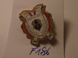 1 Morvillars Feuerwehr Pompiers  Pin (F186)