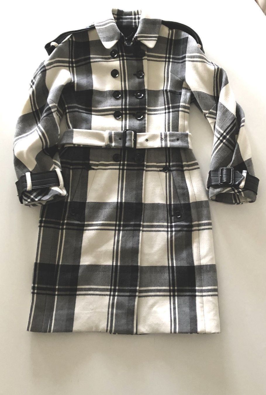 Burberry Cappotti: Original Burberry Prorsum Mantel – Usato da Etoy venduto da Airesun