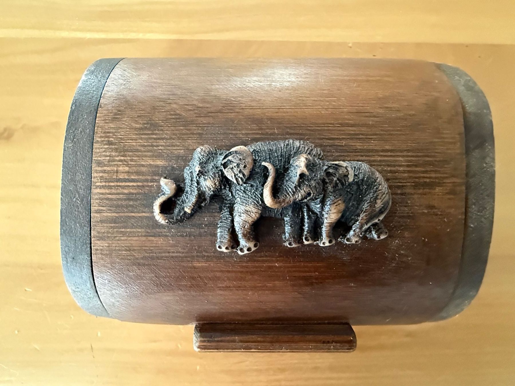 Schmuckkästen: HOLZDOSE   SCHMUCKDOSE  SCHATULLE  ELEFANT  HANDARBEIT – Gebraucht aus Subingen von ArtBead 2