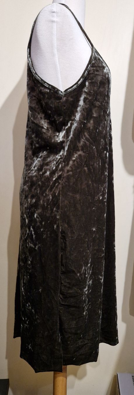 Zebra Vestiti: Zebra Kleid, Samtoptik, anthrazit, Grösse L  – Nuovo (secondo la descrizione) da Oberengstringen venduto da Sheera7 1