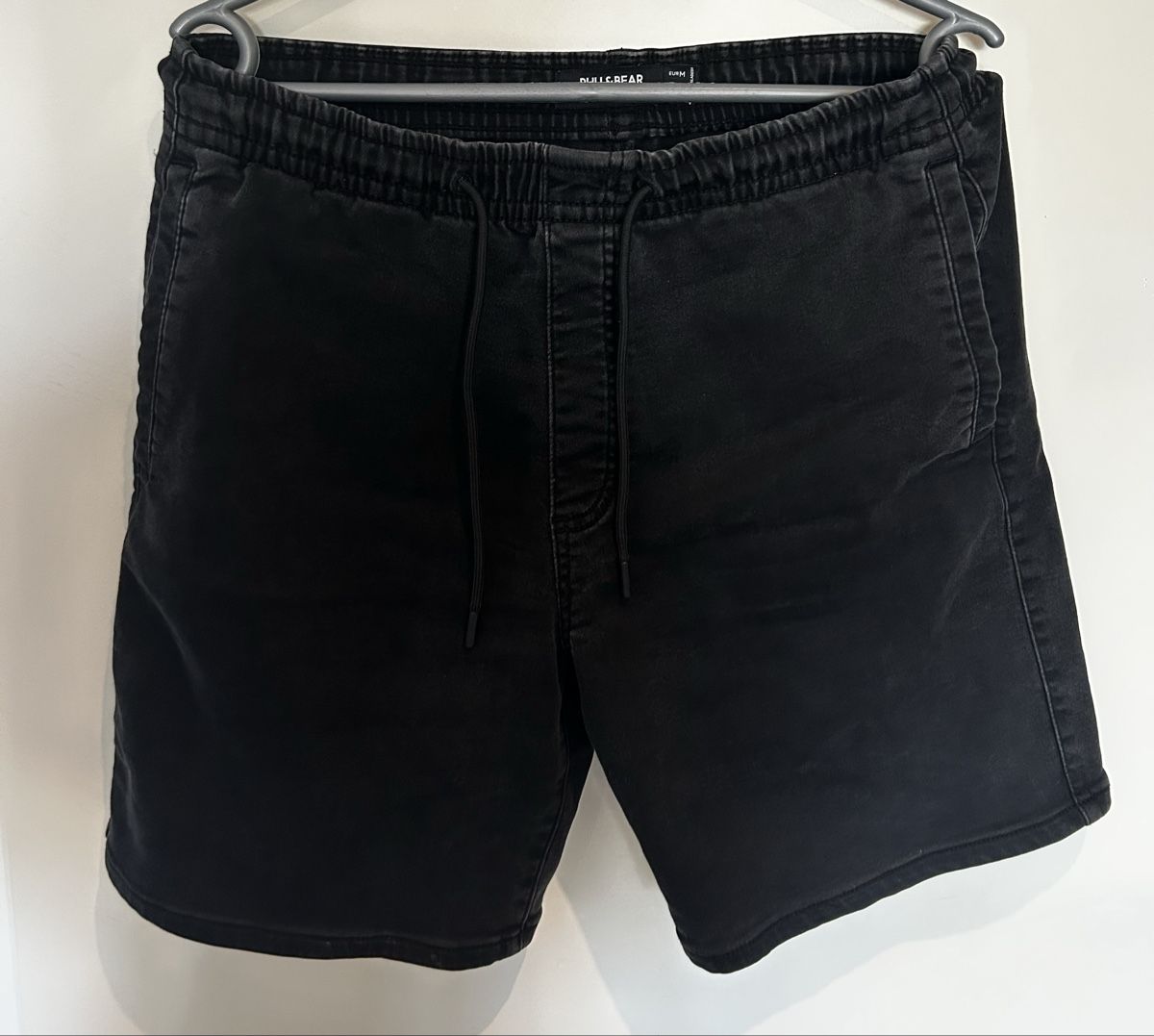 Pull&Bear Pantaloni: Pull&Bear Shorts Herren – Usato da Basel venduto da Christopher123 1