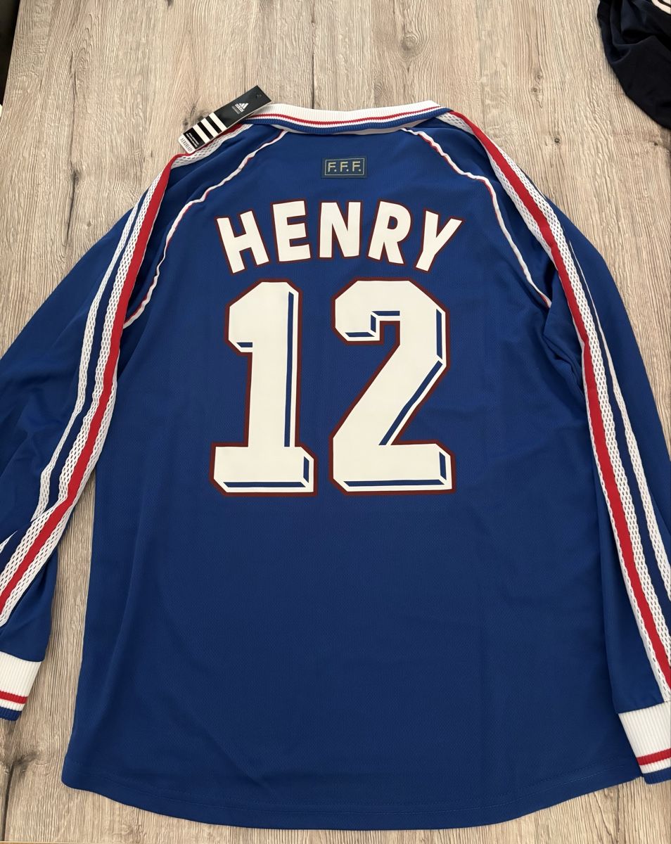 Adidas Canottiere & Pantaloni: Thiery Henry Wm 98 Trikot Longsleeve – Nuovo (secondo la descrizione) da Bern venduto da Janis.a 1