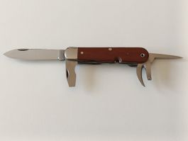 Magnifique Couteau militaire suisse Elsener Schwyz 53