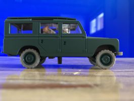Tim & Struppi, The Land Rover of Trenxcoatl N°57