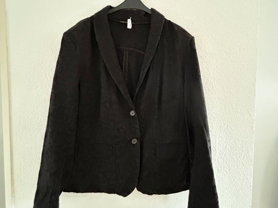 Nile Jacken: Nile Elegant Black embroidered Blazer, Size L – Neu (gemäss Beschreibung) aus Marin-Epagnier von Kty_1907