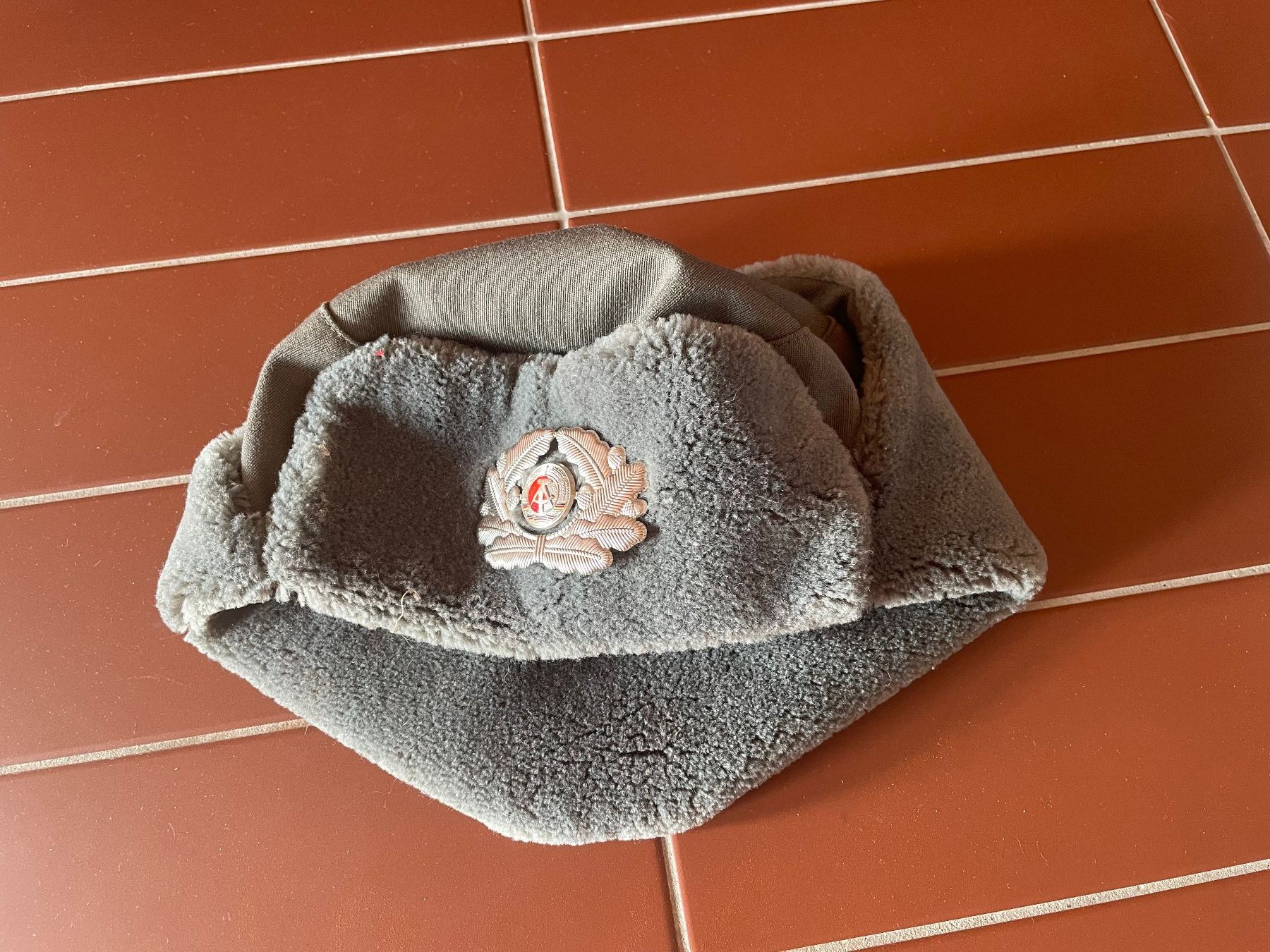 Hüte, Mützen & Caps: NVA-Wintermütze – Gebraucht aus Winterthur von Fengler 1