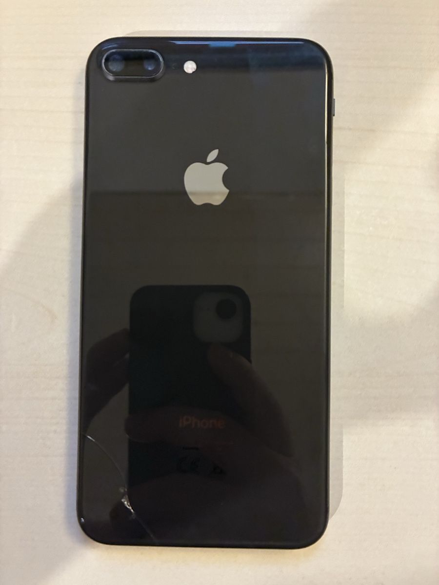 Apple Telefoni cellulari / Smartphones: iPhone 8 Plus Black 128GB iOS 16 – Usato da Grenchen venduto da gabifp 4