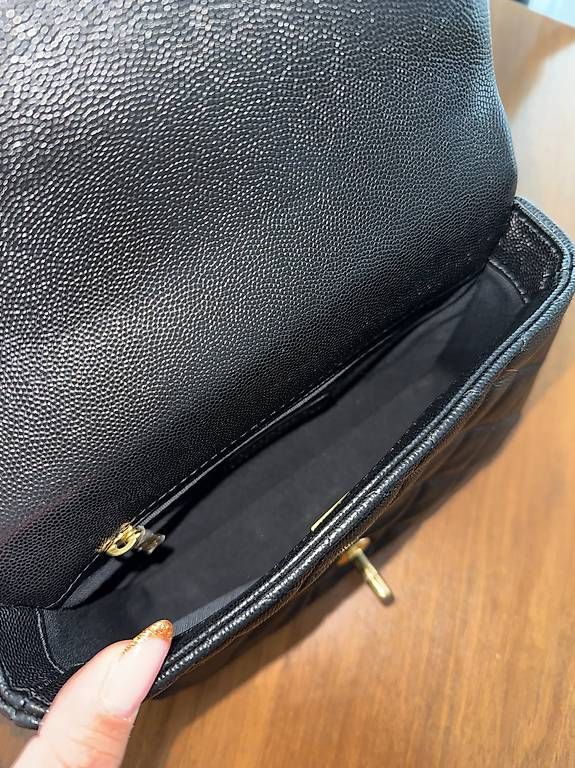 Chanel Borse: Chanel Tasche - 23C Flap Bag – Usato da Wabern venduto da El_Sueno 1