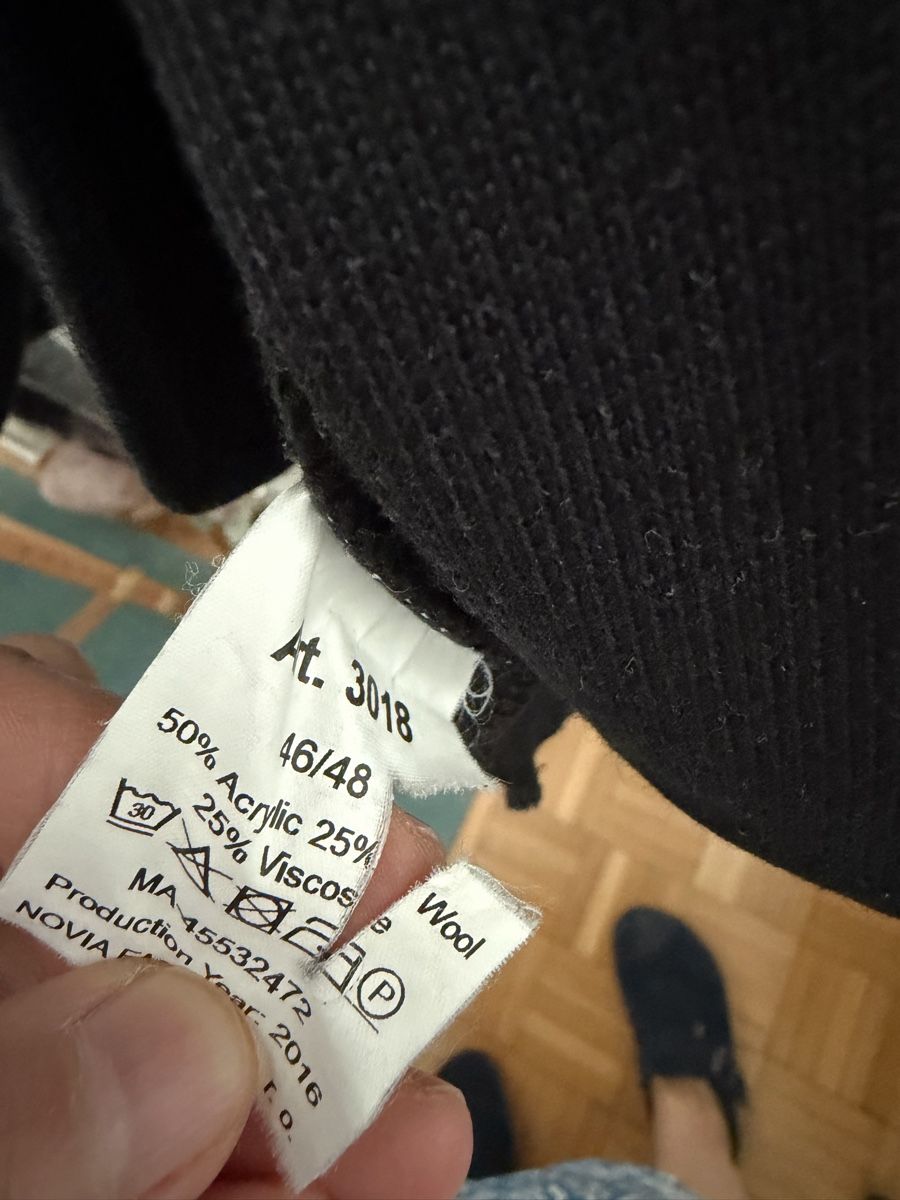 Giacche: Cardigan Jacke 46/48 – Usato da Küsnacht ZH venduto da sabinamari 2