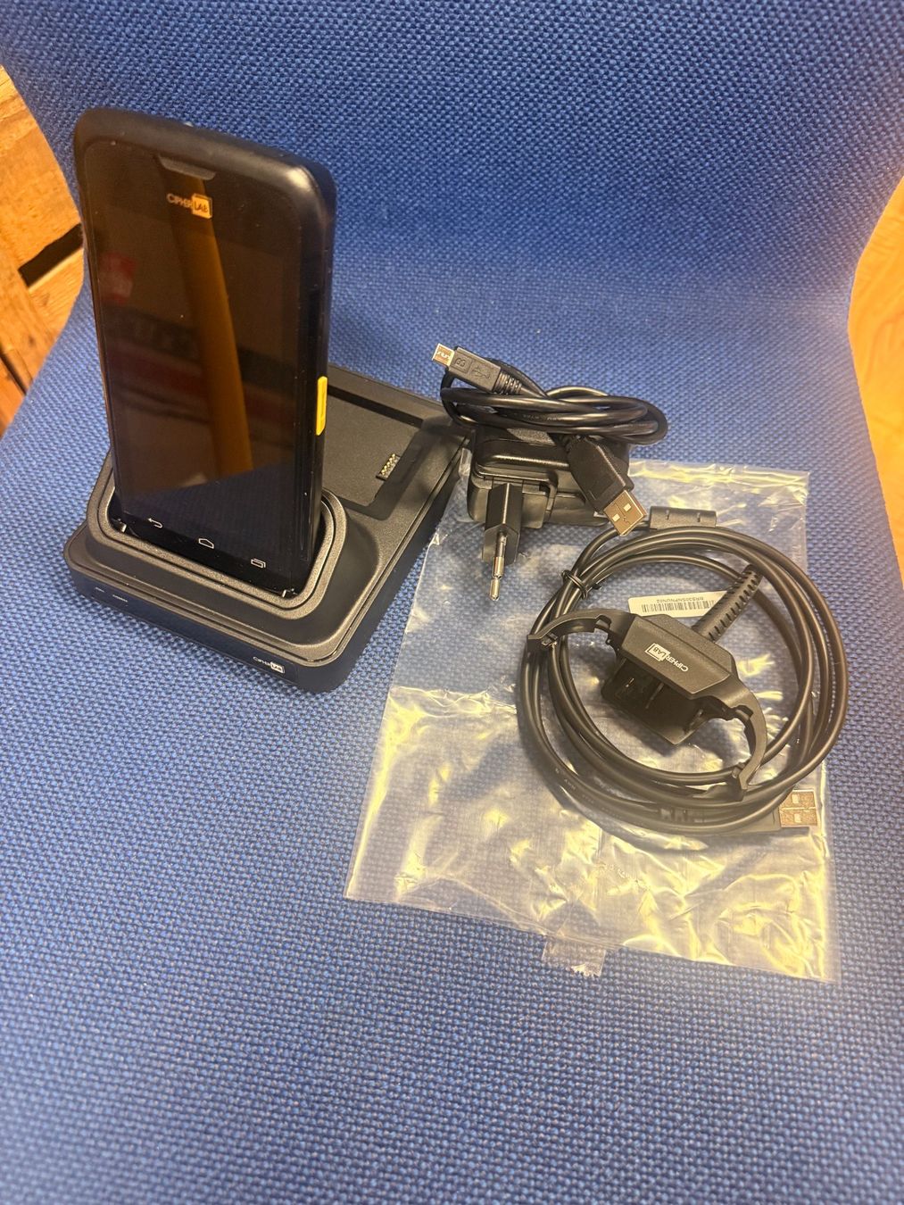 Notebook: CipherLab RS31 Series Touch Mobile Computer – Usato da Pfäffikon SZ venduto da ELMAdiscount 5