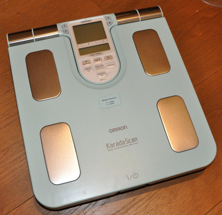 Omron BF511 Body Composition Monitor Körperanalysewaage Kaufen auf