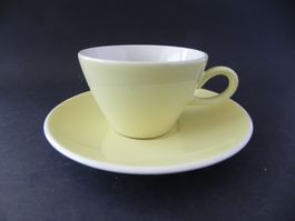 Tasse mit Untertasse hellgelb - ähnlich wie RÖSSLER