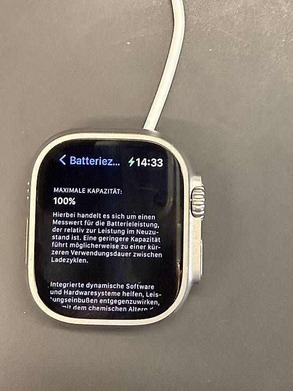 Apple Smartwatch: Apple Watch Ultra – D'occasion à St. Gallen par Carla__ 2
