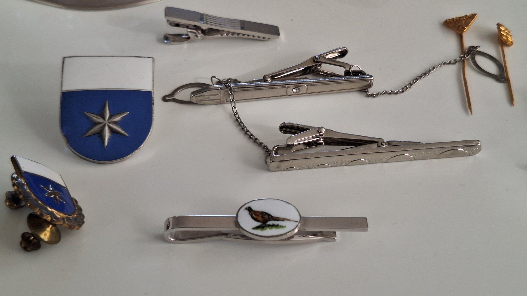 Tutte le decorazioni: Konvolut diverse Flohmarkt Artikeln – Usato da Horgen venduto da OlJaS 1