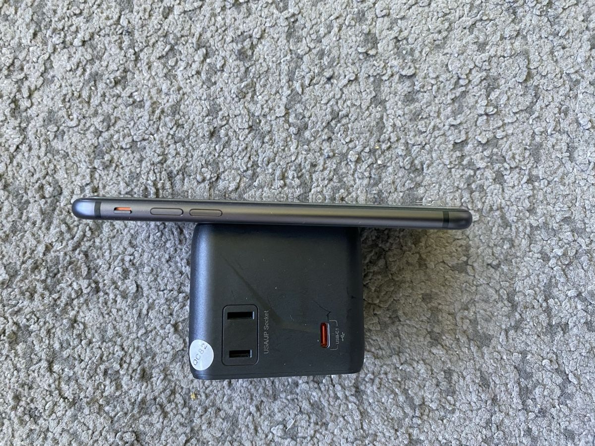 Apple Telefoni cellulari / Smartphones: iPhone 8 64GB - Noir - batterie 86% – Usato da Genève venduto da eth_6qs6 4