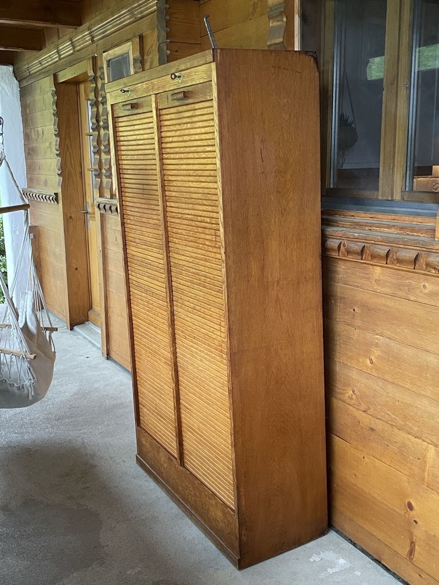 Armadi: Rollladenschrank – Usato da Brienz BE venduto da hansimmerguet 9