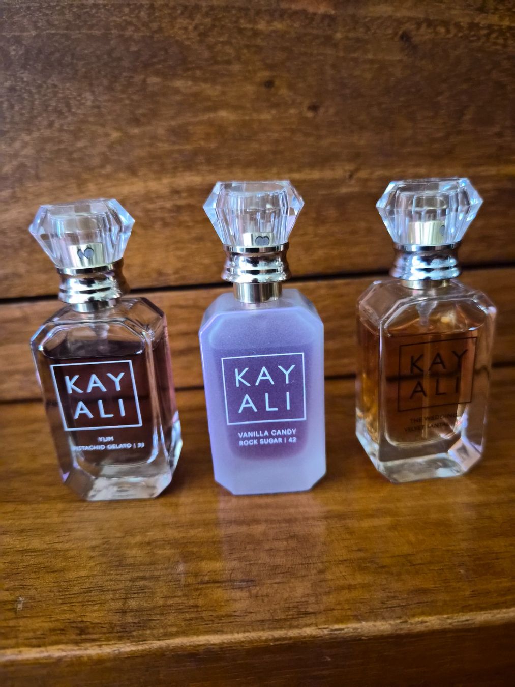 Kayali Parfums & Eau de Toilette: KAYALI Parfum Flakons 3er Set – D'occasion à Zürich par Ant72 1
