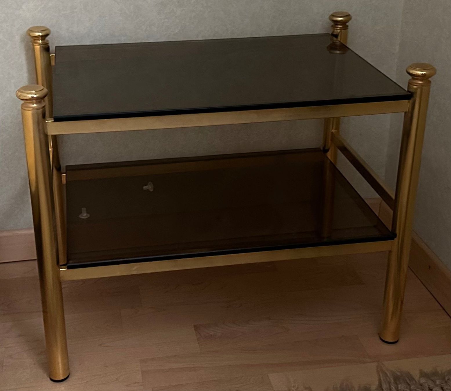 Lits: Doppelbett in Messing inkl. Matratzen – D'occasion à Russikon par cessna04 1