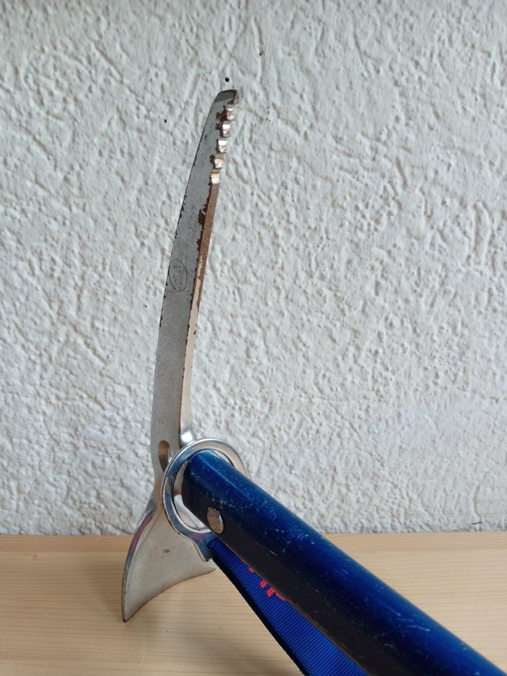 Attrezzatura da arrampicata: Eispickel Camp mit Handschlaufe / 70 cm – Usato da Bern venduto da wra_6px8 5