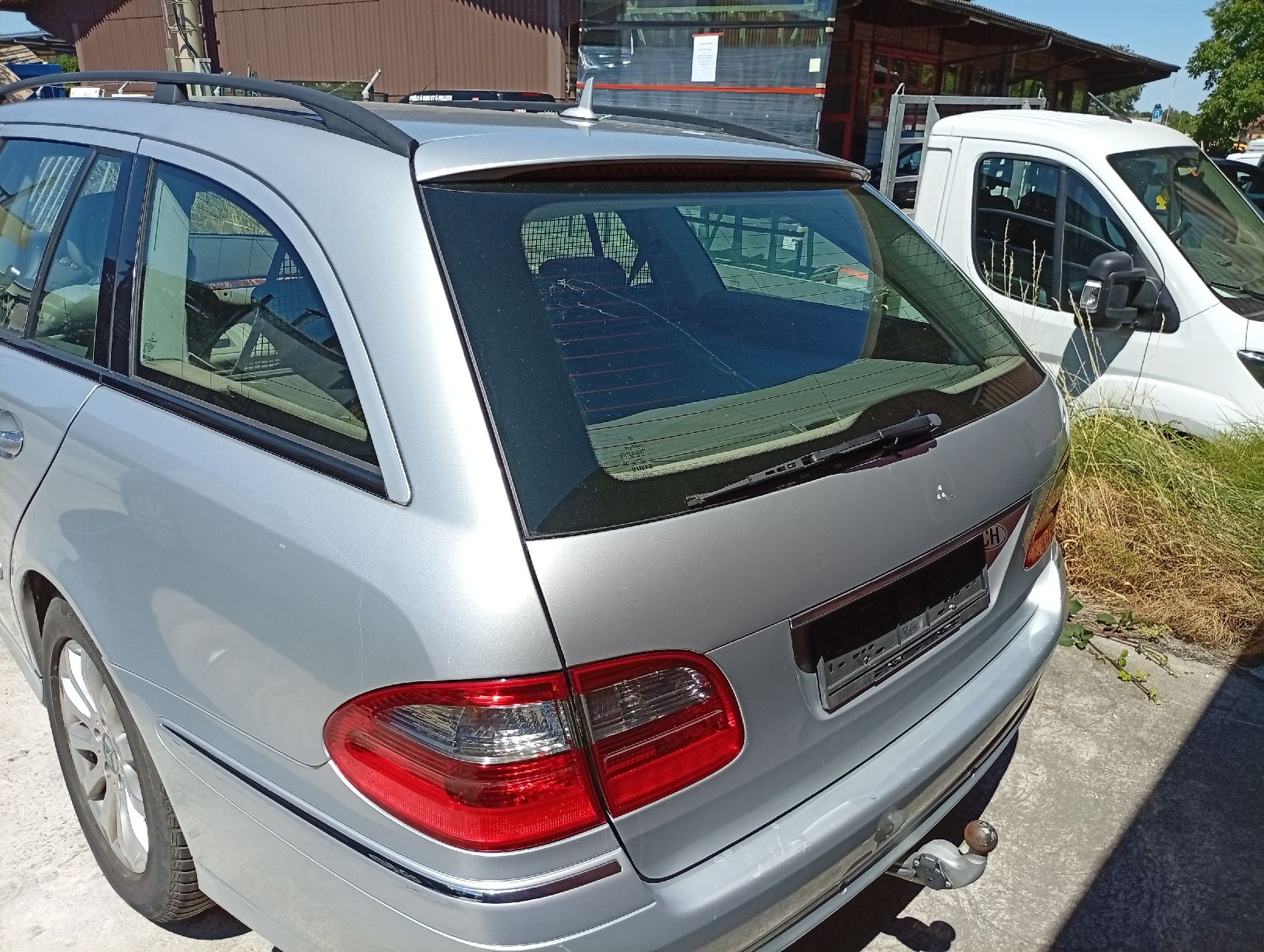 Mercedes-Benz Autos: mercedes bens 350  – D'occasion à Bern par mhd_6qrq 2