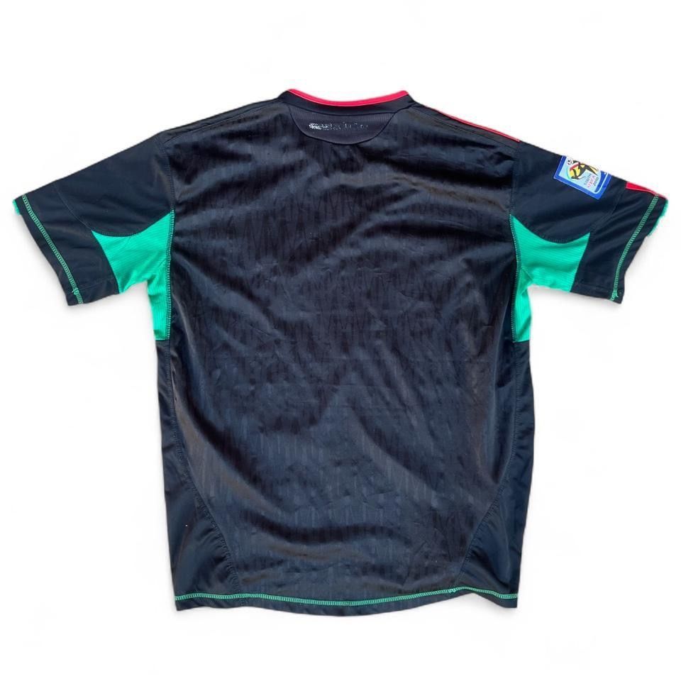 Adidas Canottiere & Pantaloni: Mexico 2010 Trikot Adidas – Usato da Riehen venduto da RESTREET 2