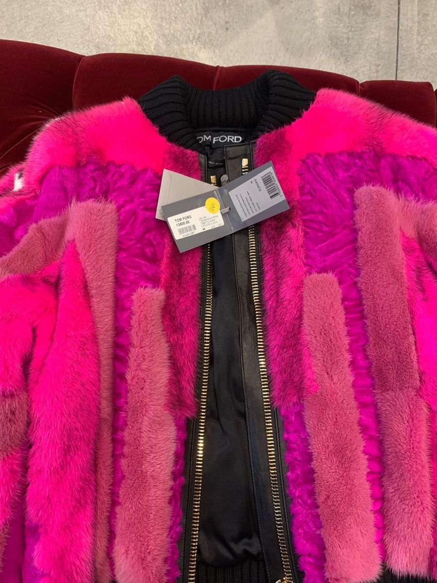 Tom Ford Giacche: Tom Ford Pelz Jacke – Nuovo e nell'imballaggio originale da Binningen venduto da Yuliya15 8
