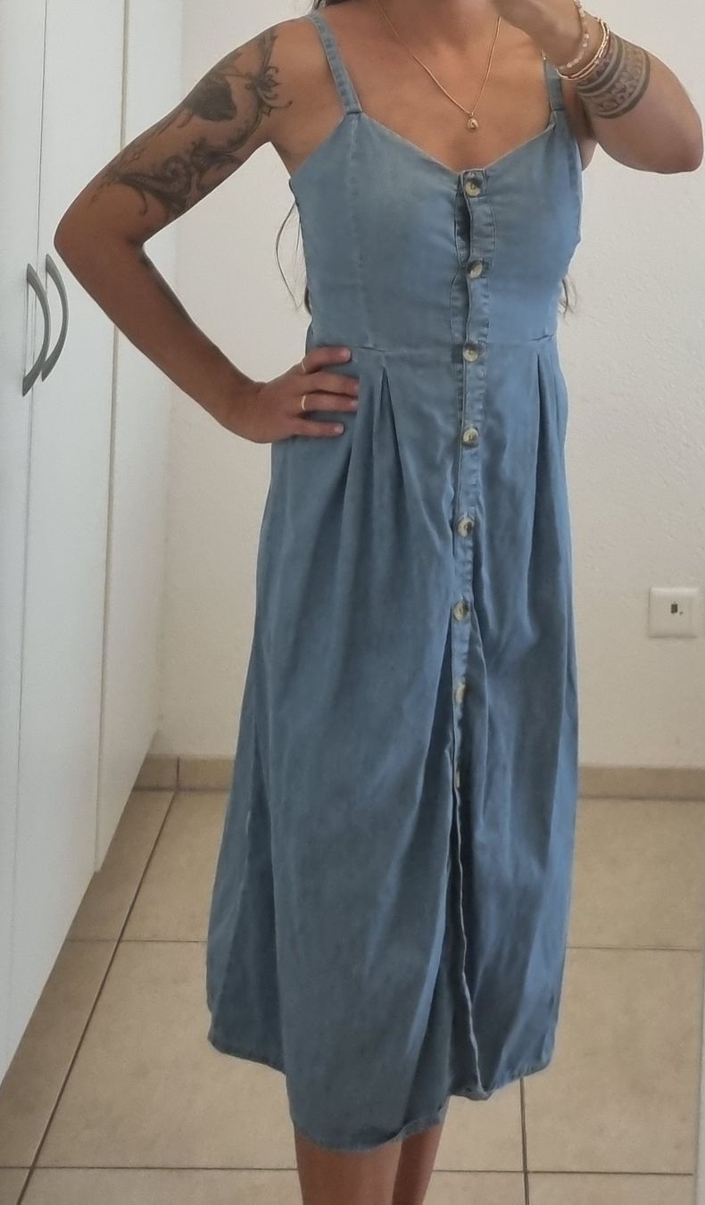 Vestiti: Denim Kleid mit Knopfleiste Grösse S  – Usato da Möriken AG venduto da mohnsame2
