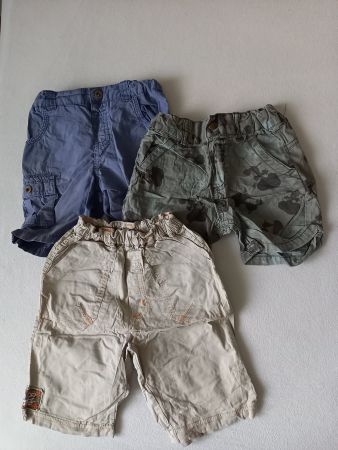 Set 3 +1 kurze Hosen ca. Gr. 80 / 12Mt.