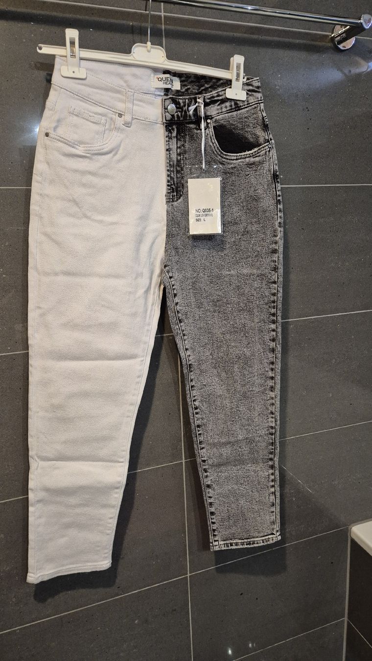 Jeans: Jeans Neuf – Nuovo e nell'imballaggio originale da Gland venduto da ozl_y9tq 2