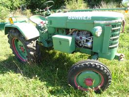 Bührer UM 4 guter Zustand Traktor Diesel läuft gut revidiert