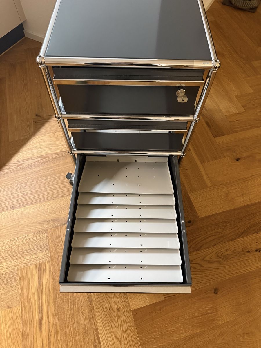 USM Korpus: USM Haller Rollcontainer anthrazit - guter Zustand – Gebraucht aus Pfaffnau von Michi93Z 5