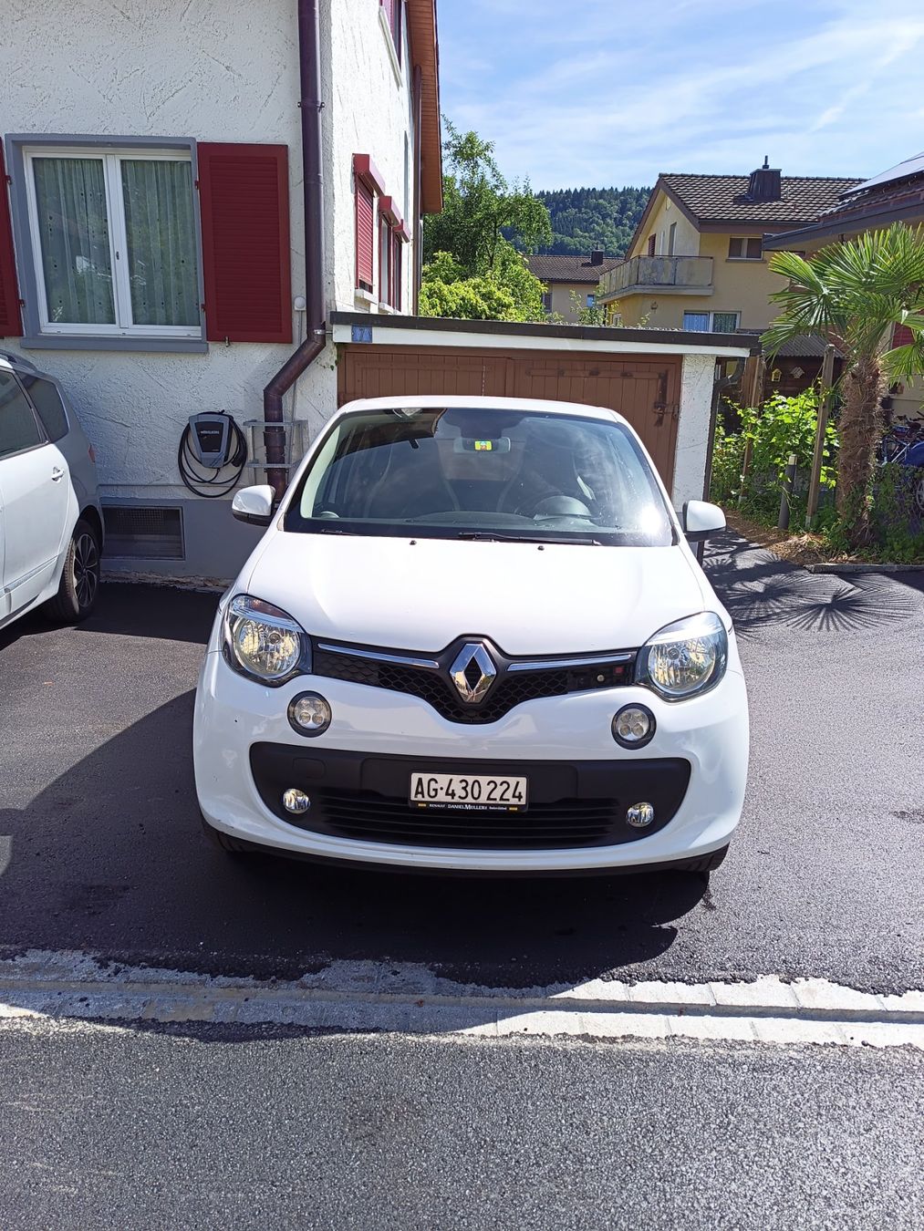 Renault Autos: Renault Twingo 2015 – D'occasion à Untersiggenthal par Gamp8 2