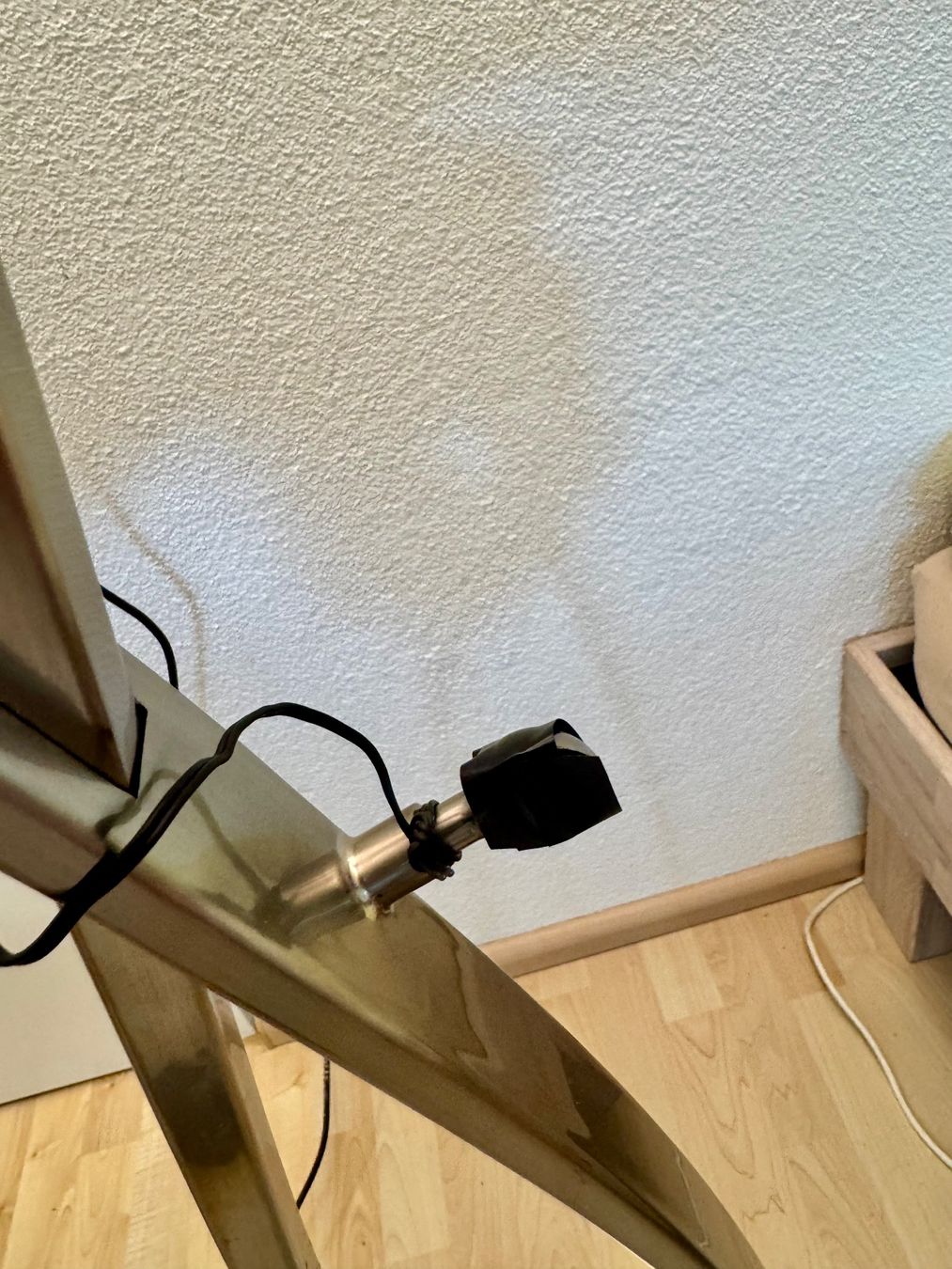 Lampade: Stehlampe Halogen, silbrig, dimmbar, – Usato da Uster venduto da kog1988 8