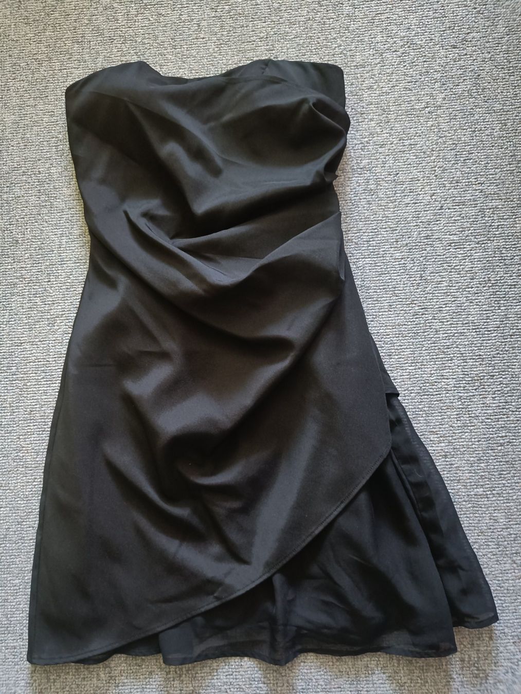 Vila Vestiti: Cocktailkleid Vila Grösse S – Usato da Jaberg venduto da urig17.