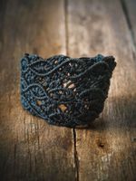 spezielles Armband, Schwarz, Sommer-Accessoire handgefertigt